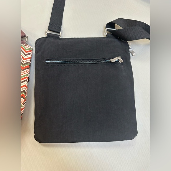 Baggallini Chevron and Black Crossbody Bags - Picture 4 of 8